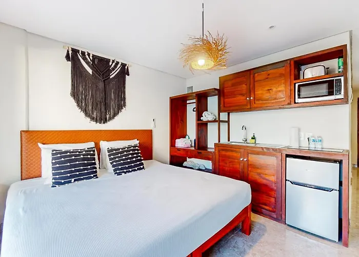 Empire Caribe 403